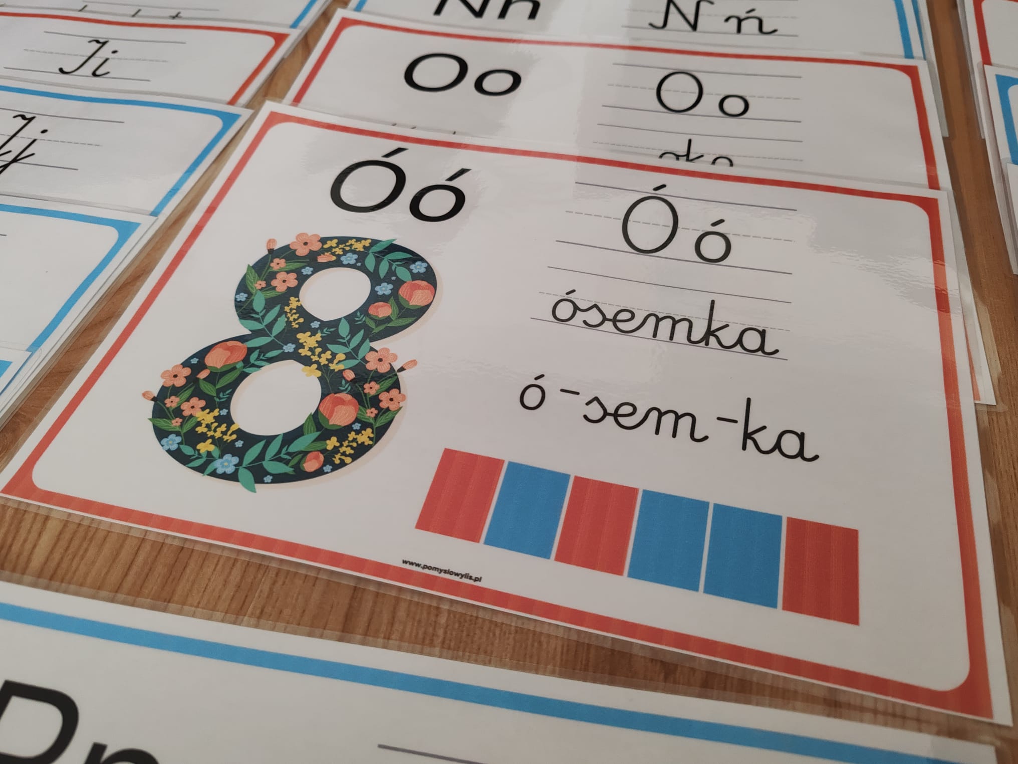 Monografia Liter – zestaw 32 plansz A4 (LAMINOWANE) - obrazek 4